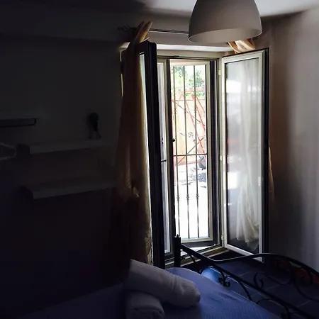 Bed and Breakfast In Family Πομπηία
